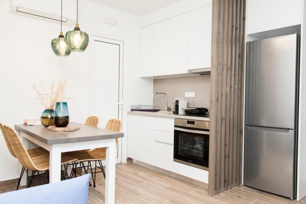 Comfortable 2 Bd Apt Near Sintagma Square Athens Exterior photo